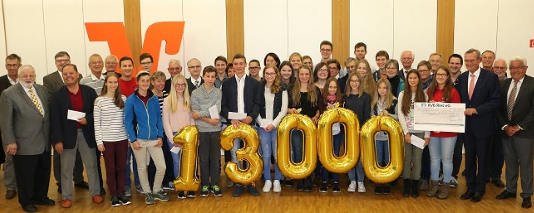 Spende13000_Gruppenbild