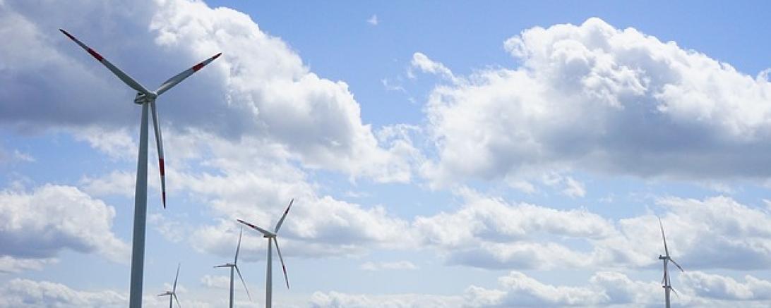 windrader-474576_640