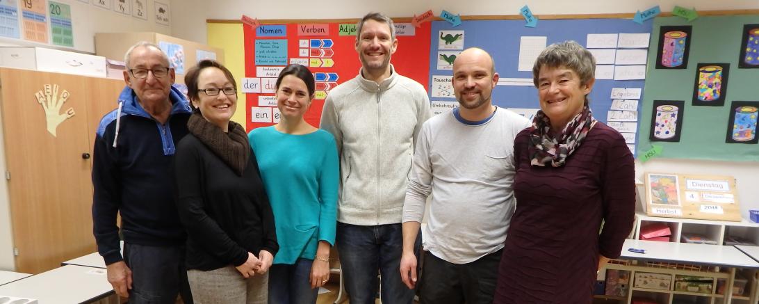 Auf diesem Bild sieht man die Mitglieder des Förderverein der Mangoldschule-Mangoldfelsen.