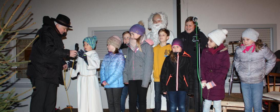 Das Bild zeigt die Jugendspielschar. 