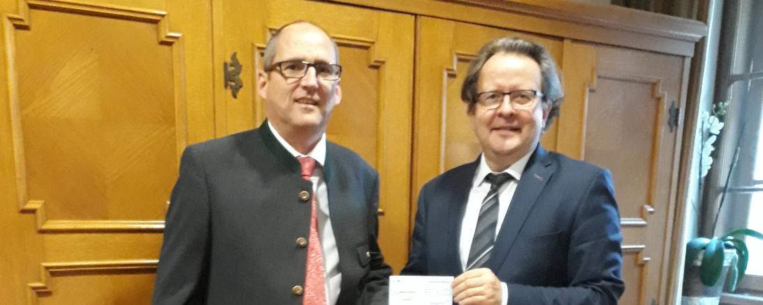 Peter Kosak und Oberbürgermeister Armin Neudert