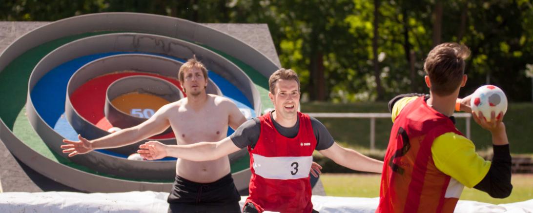 Auf diesem Bild sieht man das Spiel ohne Grenzen des TSV Mönchsdeggingen e.V..