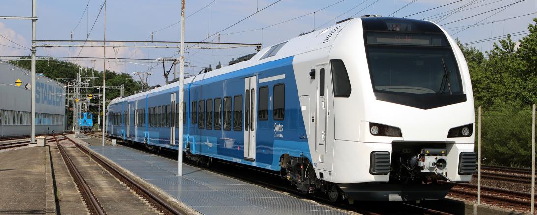 Ab 2022 wird der Bahnverkehr nach Norden durch GoAhead abgewickelt. Möglicherweise kommen dann Züge der Baureihe FLIRT zum Einsatz.