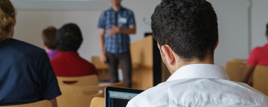 seminar-2654142_960_720