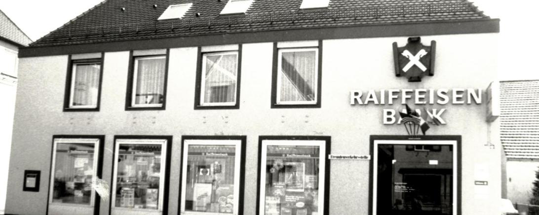 Geschäftsstelle_Raiffeisenkasse Wallerstein_60er Jahre_VR-Banken