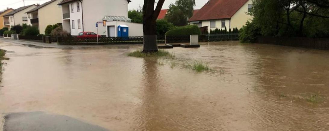 32349624_189140325041969_5605706248616935424_n