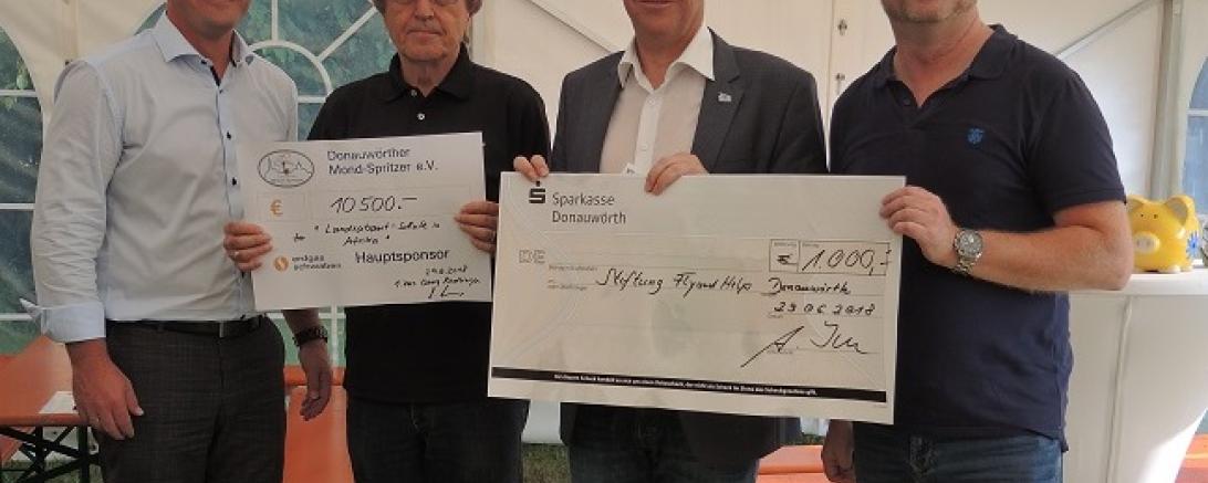 Familientag Fußballspiel Mondspritzer Foto Karl Uhl