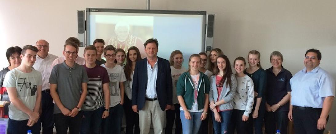 Gruppenbild mit Peter Seewald