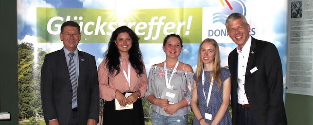 37736026_227617947860873_2253806435290841088_n