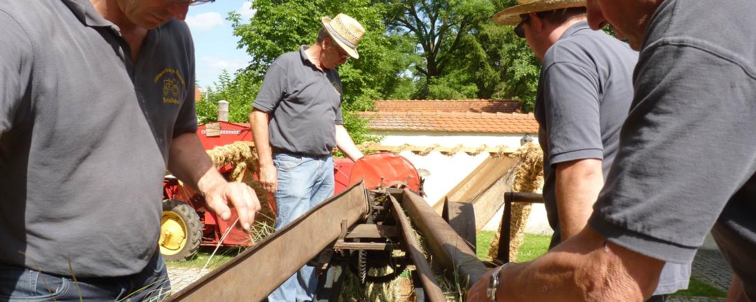 MKLR_Strohbändermaschine_RuthKilian