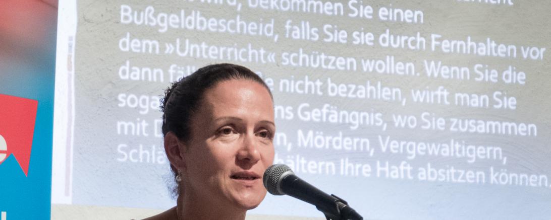 03B1C010-7D69-48DC-9963-A7EB4F09C464