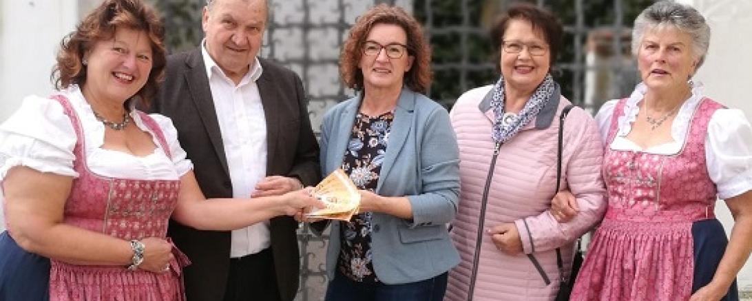 0d1ab389-f7ea-4cda-84b0-a9102f5409e0