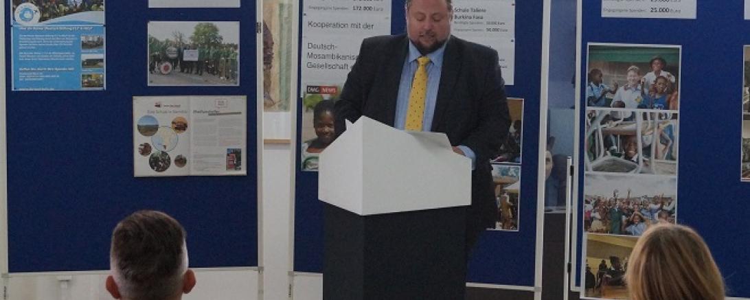 Philipp_Erik_Breitenfeld_engagiert_sich_mit_seinem_Unternehmen