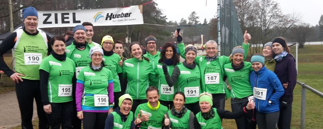 Der Lauftreff Nördlingen beim Silvesterlauf 2018 in Pleinfeld. 