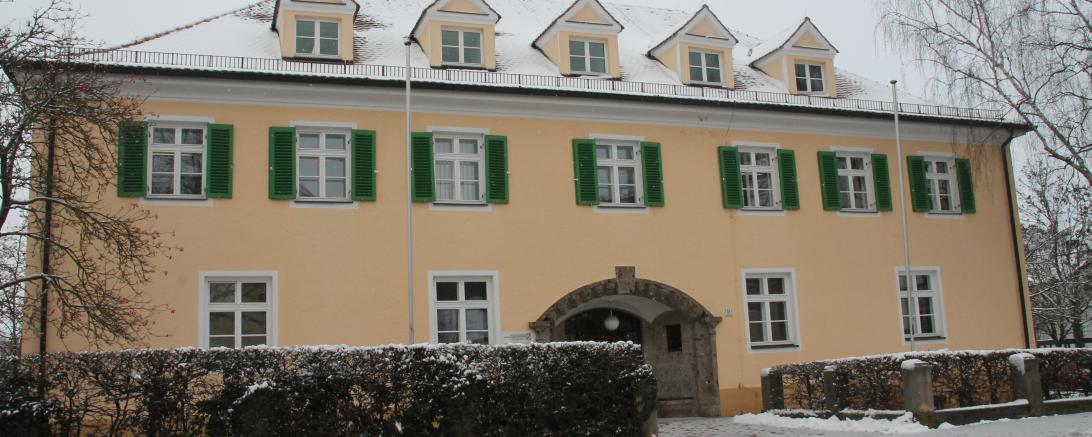Das Bild zeigt das Amt für Ernährung, Landwirtschaft und Forsten in Nördlingen.