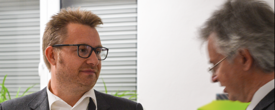 Hans-Joachim Meinert im Gespräch mit Richard Lang (BVMW Augsburg)