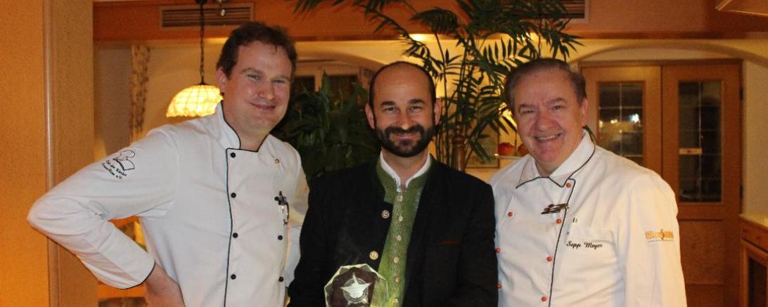 Die Paulaner Brauerei zeichnete das Hotel-Restaurant-Kino Meerfräulein mit dem „Stern der Gastlichkeit“ 2018 aus. 