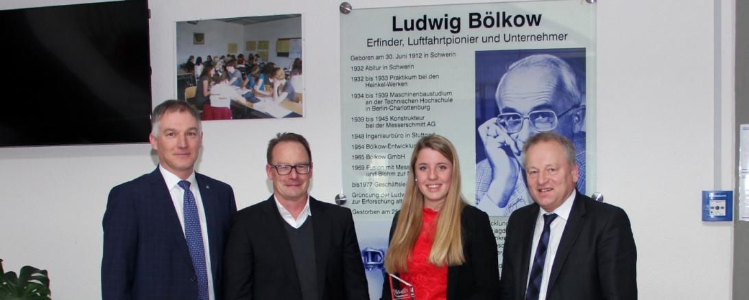 Verleihung des „Ludwig-Bölkow-Preis“ für Maria Kapfer.