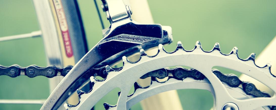 Auf dem Bild ist  ein Fahrrad zu sehen. 