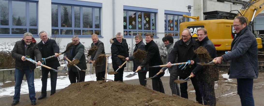 Spatenstich Schulzentrum Rain 