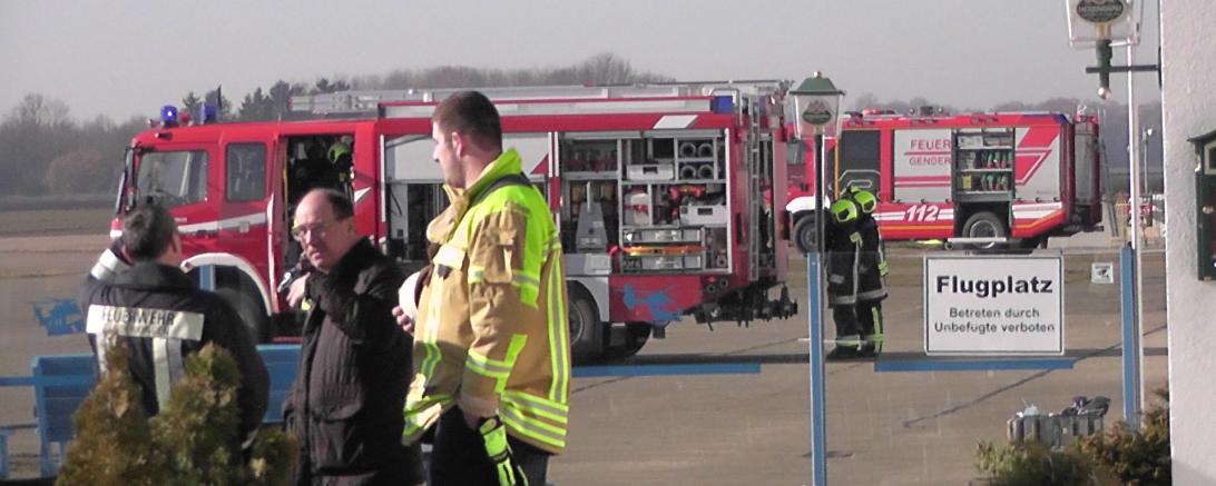 Notlandung am Genderkinger Flugplatz