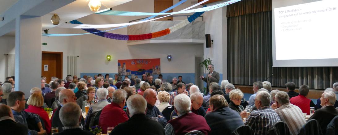 Das Bild zeigt die 1. Gesellschafterversammlung des Dorfladen in Oberndorf.