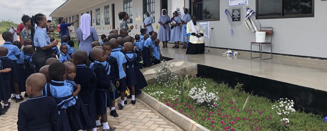 Die Schule der Kiwanis in Tansania