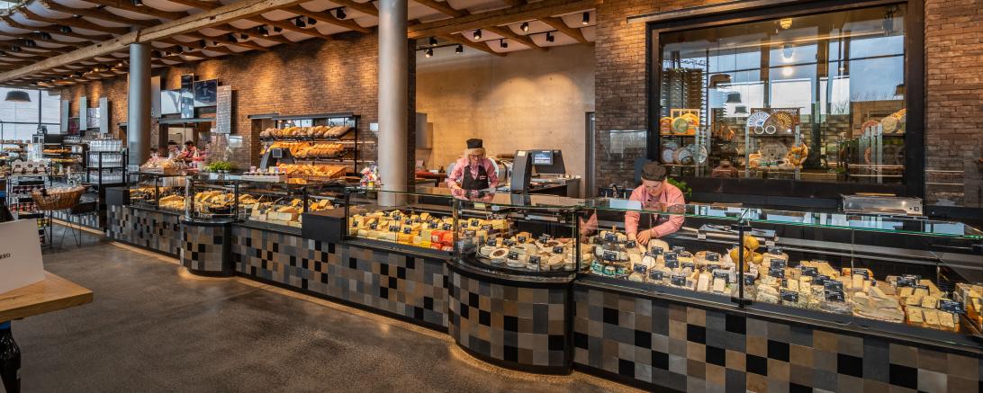 Käsetheke Zott Genusswelt 