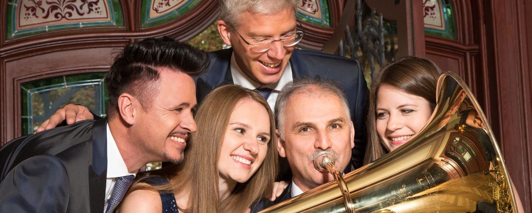 Das Bild zeigt das Benefiz-Konzert.