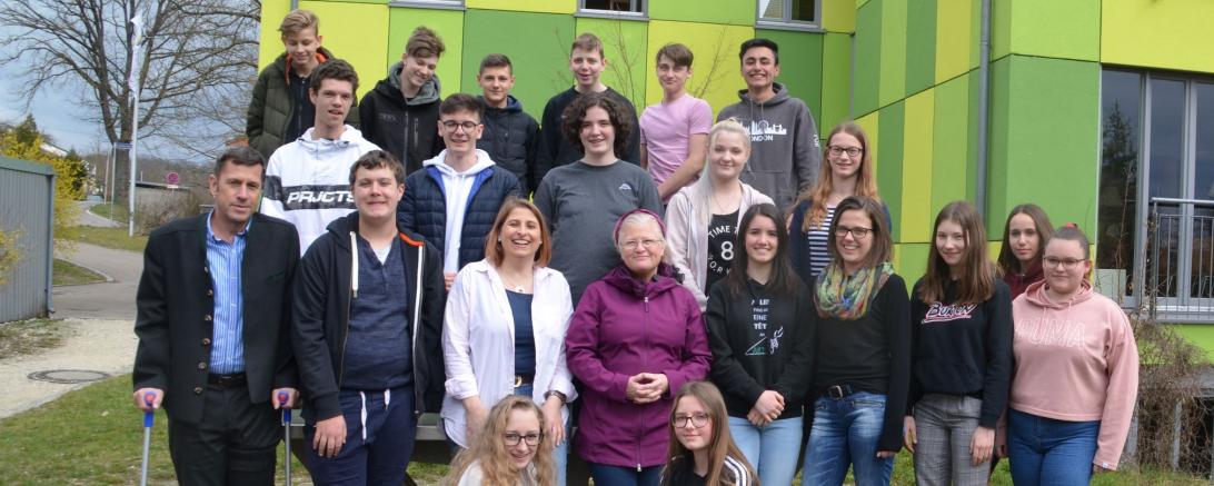 Das Bild zeigt das Sprachcamp Englisch 2019.