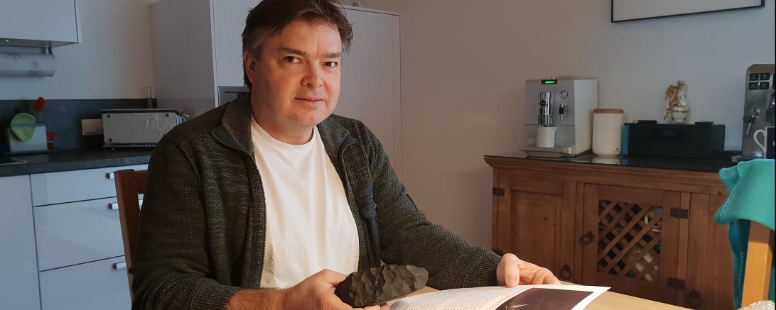 Die Freunde des RiesKraterMuseums, allen voran Dr. Oliver Sachs, setzen sich seit geraumer Zeit dafür ein, dieses einmalige Gestein für das Ries-Krater- Museum zu erwerben