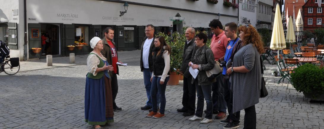 Das Bild zeigt die Themenführung „Auf den Spuren der Hexenprozesse“.