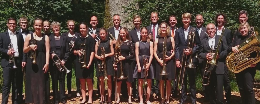 Das Bild zeigt den Posaunenchor St. Georg.