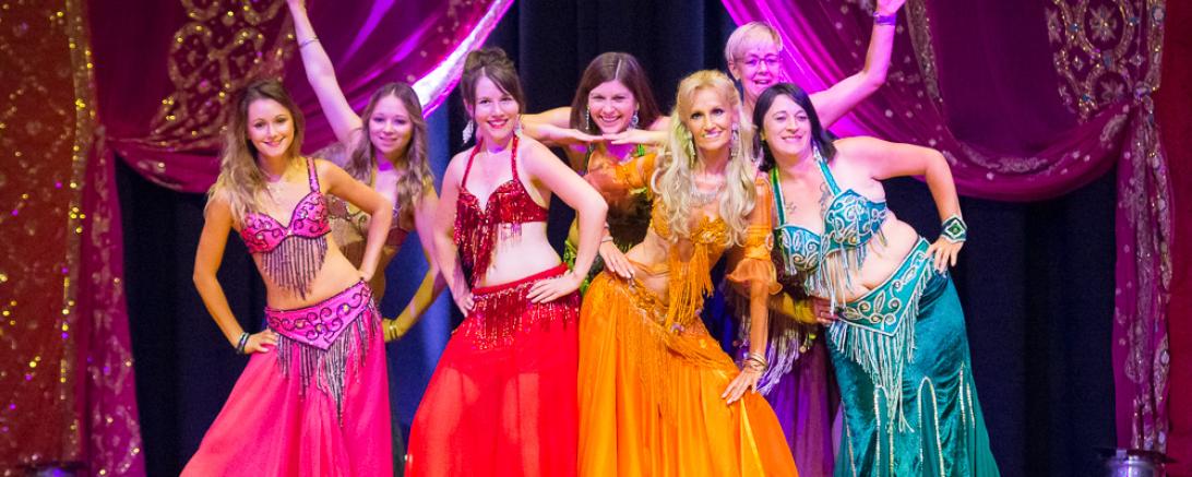Das Bild zeigt die Orientalische Tanzshow "Orient Dream`s “.