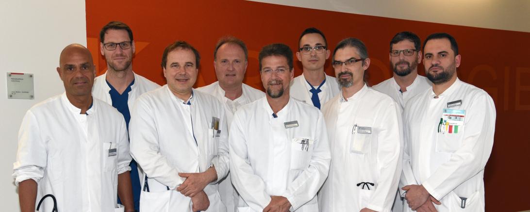 Das Bild zeigt das Team des Hypertonie-Zentrums.