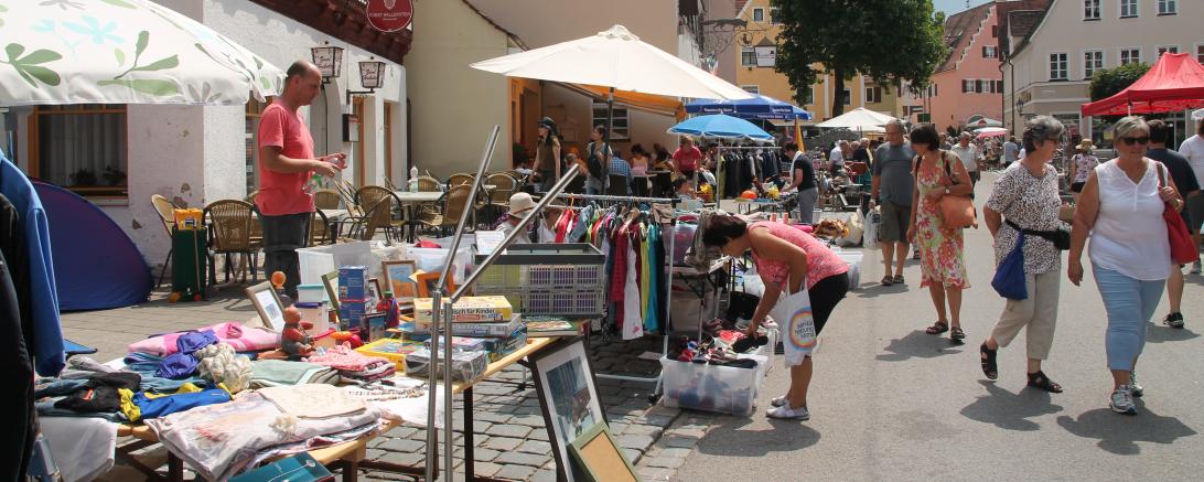 Altstadt-Flohmarkt Nördlingen 