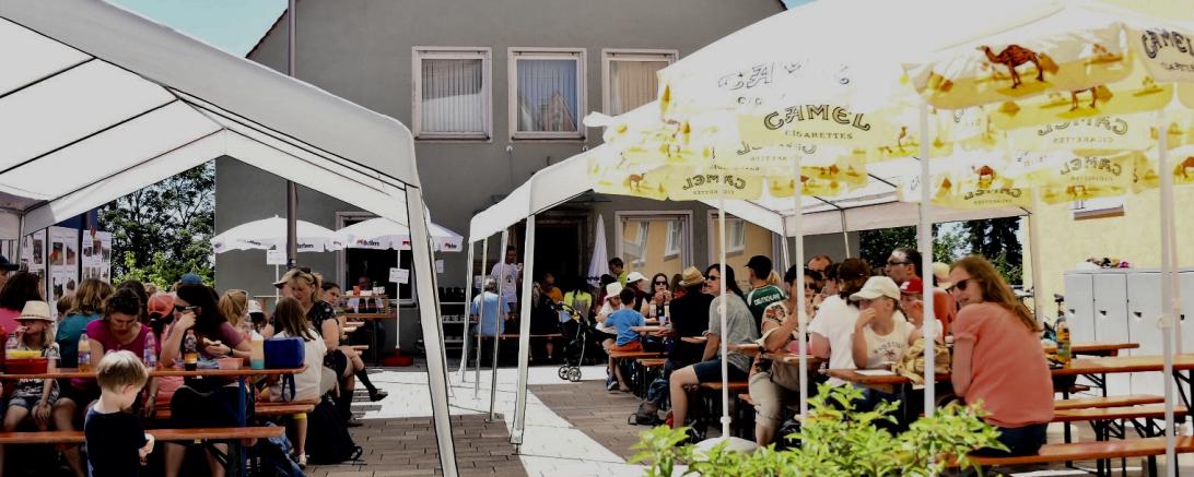 Sternwallfahrt - ein schattiges Plätzchen am Münsterplatz