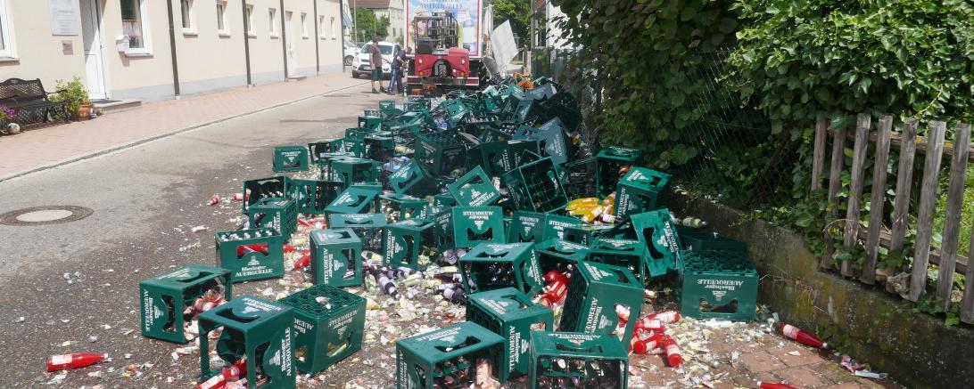 Unfall Getränkekisten 