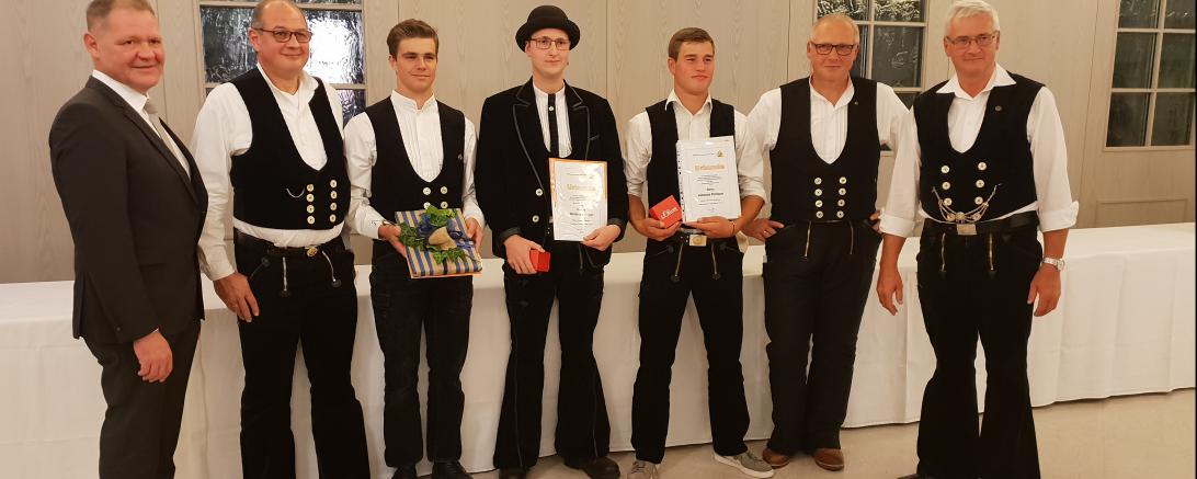 Christoph Fieger (4. von links) wird auf die Walz gehen. 