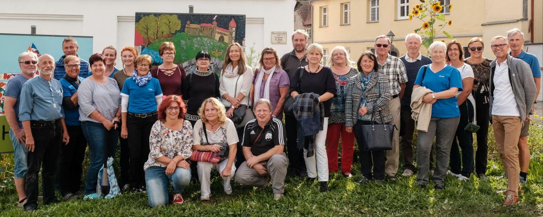 Spaziergang mit den Künstlern entlang des Harburger Kunstsommers 2019