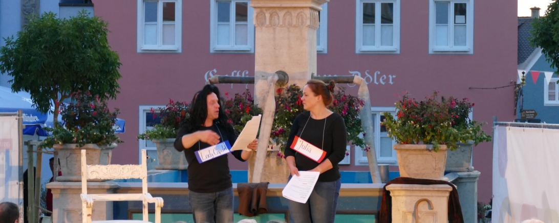 Das Bild zeigt das "Große Theater im Taschenformat"