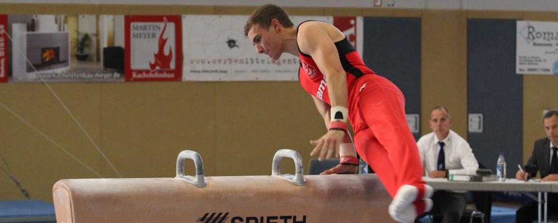 Jan Lederer am Pferd