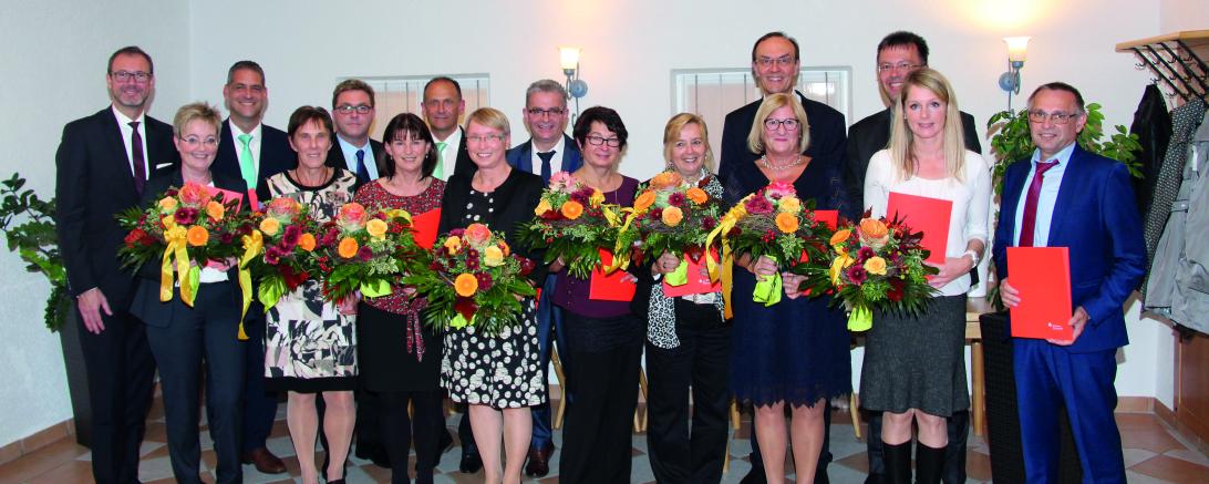 Michael Scholz, Erna Stenzenberger, Christian Baumgartner, Helene Schmidt, Klaus Fitz, Brigitte Vida, Stefan Sturm, Ingrid Glaß, Michael Baumann, Margaretha Geierhos, Brigitte Braun, Hedwig Zentara, Johann Natzer, Franz-Xaver Bach, Claudia Wellinger und Reiner Losert.