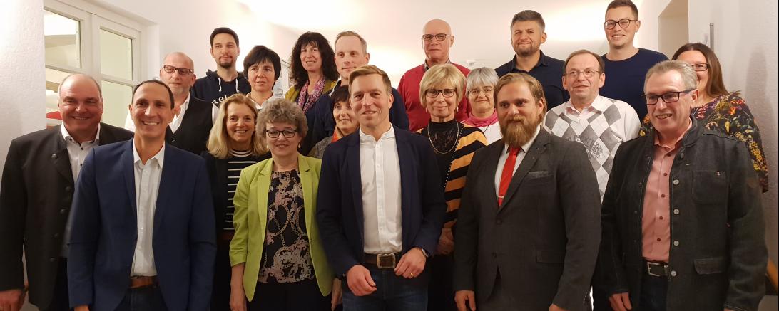 Pelzer und Stadtratskandidaten Monheim