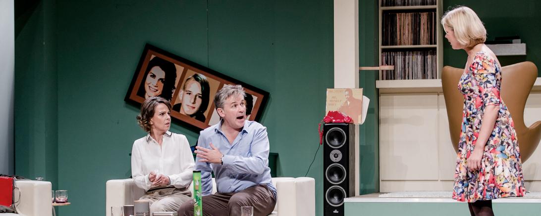 Das Bild zeigt die Theateraufführung "Eine Stunde Ruhe"