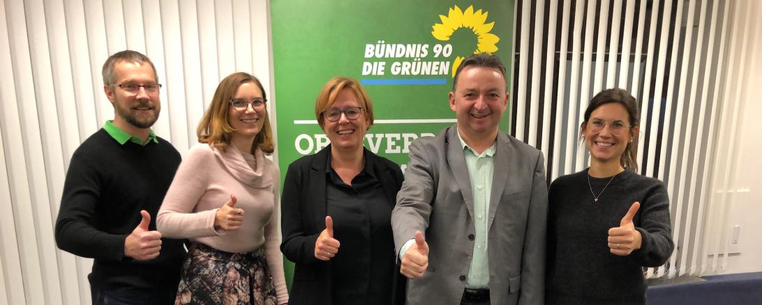 Das Bild zeigt von  links nach rechts: Thomas Krepkowski Katrin Gleißner Bärbel Stahl Albert Riedelsheimer Katja Heinrich