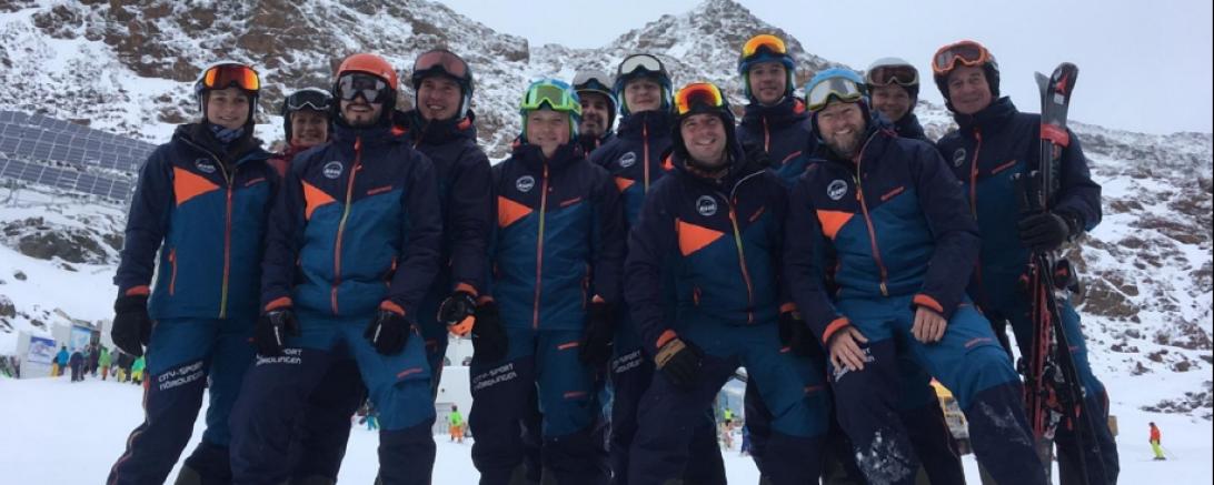 Das Bild zeigt die Mitglieder des Rieser Ski- und Snowboardclubs e.V.