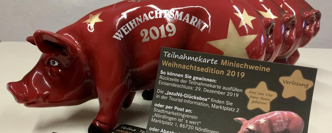 Der Stadtmarketingverein verlost auch dieses Jahr wieder 4 Schweinchen der SoGsellSo-Weihnachtsedition 2019.