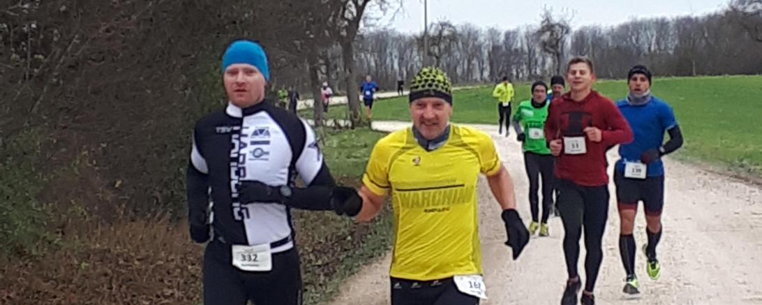 Zum 4. Lauf der Jedermannslauf-Serie 2019 der LG Donau-Ries durften die Veranstalter des TSV Oettingen insgesamt 437 Teilnehmer begrüßen, darunter 127 Kinder und Jugendliche.