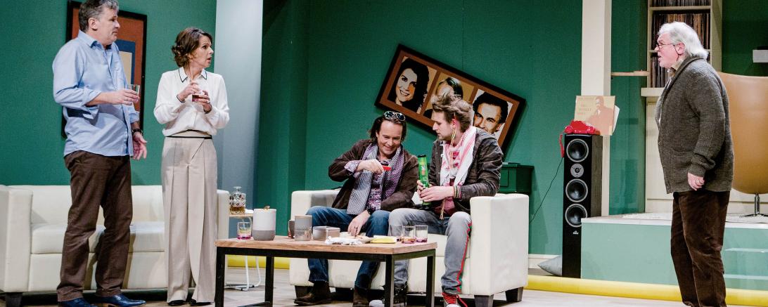 Das Bild zeigt die Theateraufführung "Eine Stunde Ruhe"